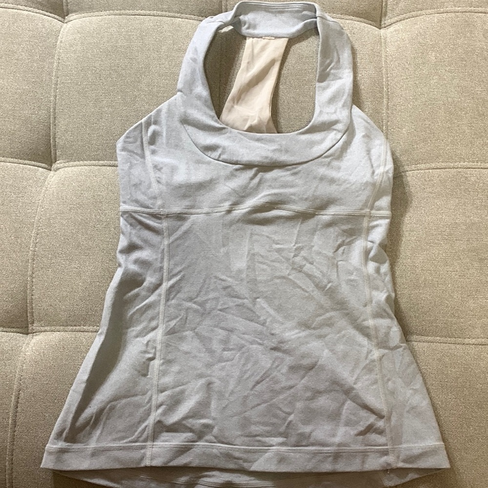 Lululemon tank size 4